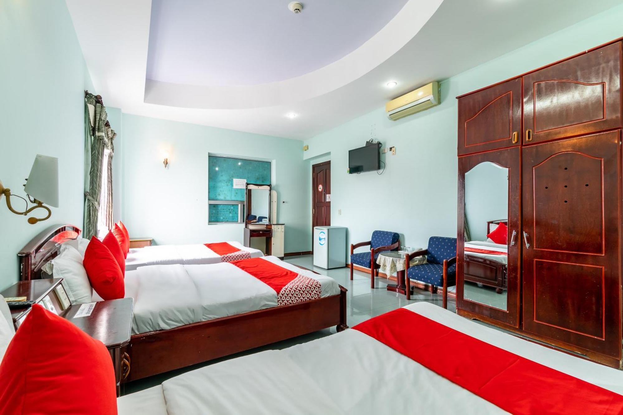 OYO 266 Golden Gate Hotel Da Nang Eksteriør billede