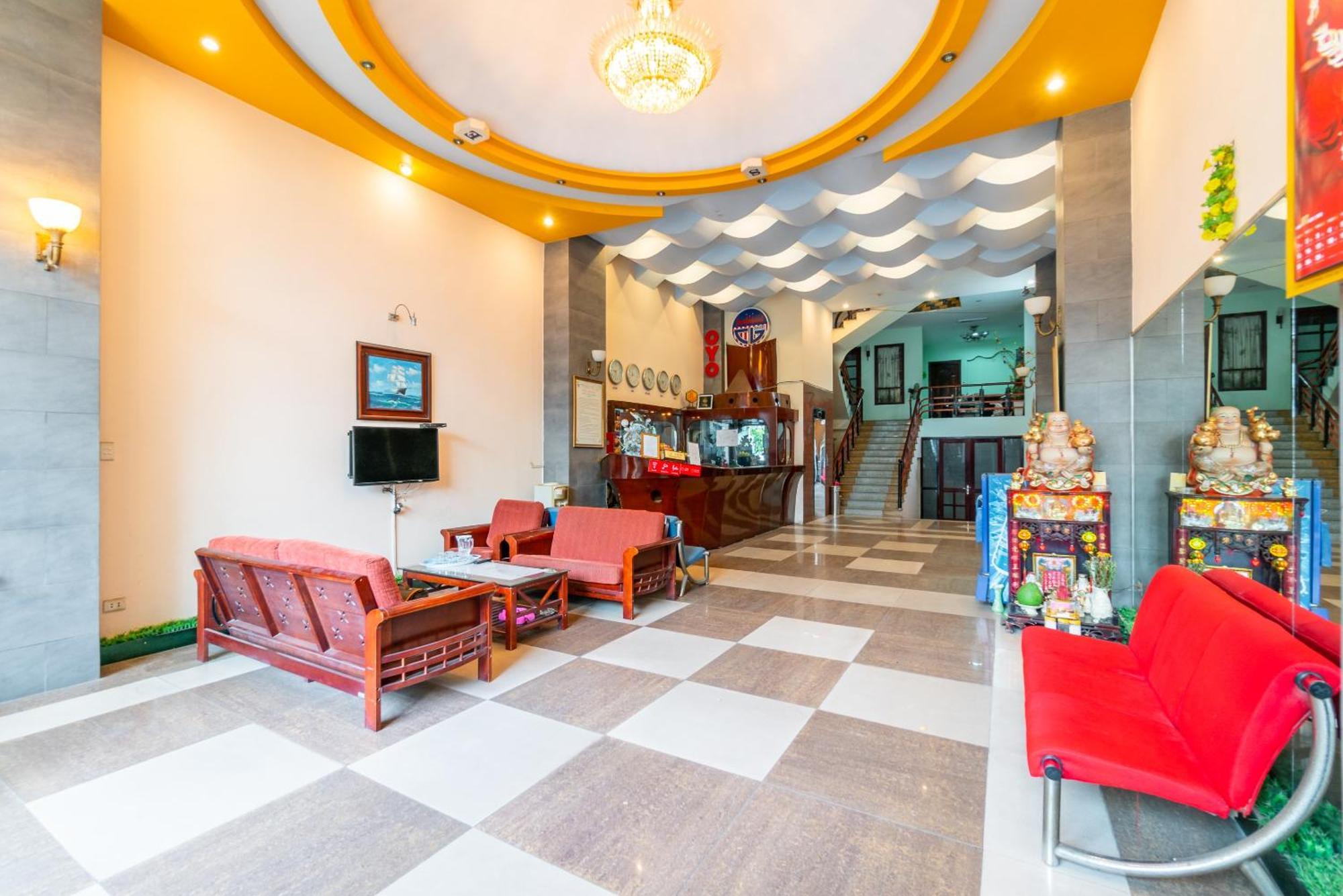 OYO 266 Golden Gate Hotel Da Nang Eksteriør billede