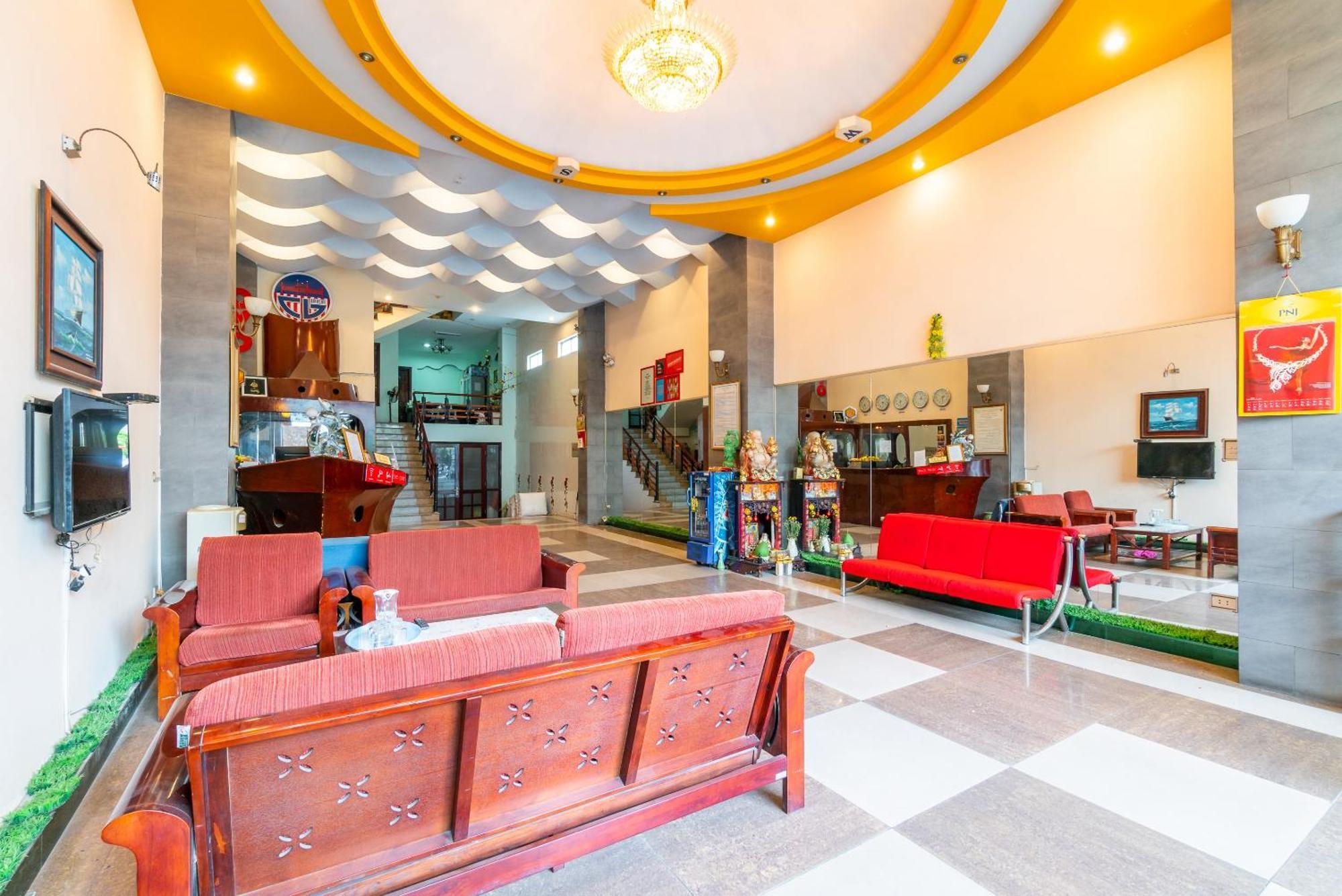 OYO 266 Golden Gate Hotel Da Nang Eksteriør billede