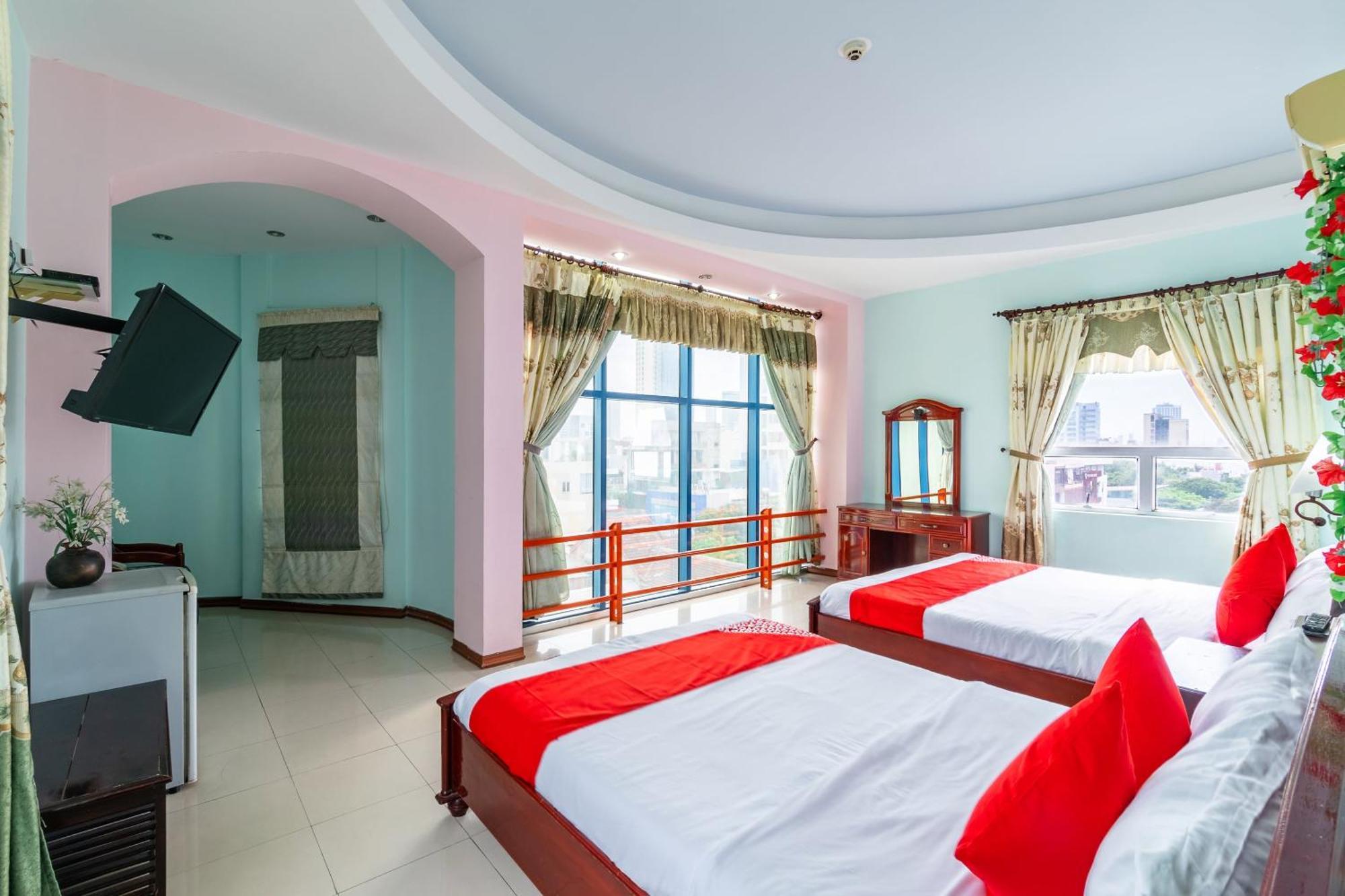 OYO 266 Golden Gate Hotel Da Nang Eksteriør billede